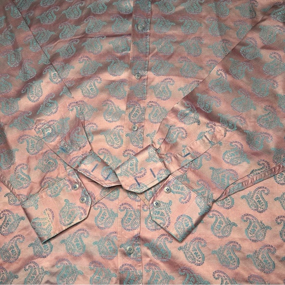 Créme De Silk “CDS Couture”100% Silk Lavender Paisley Print Button Down - Picture 2 of 7